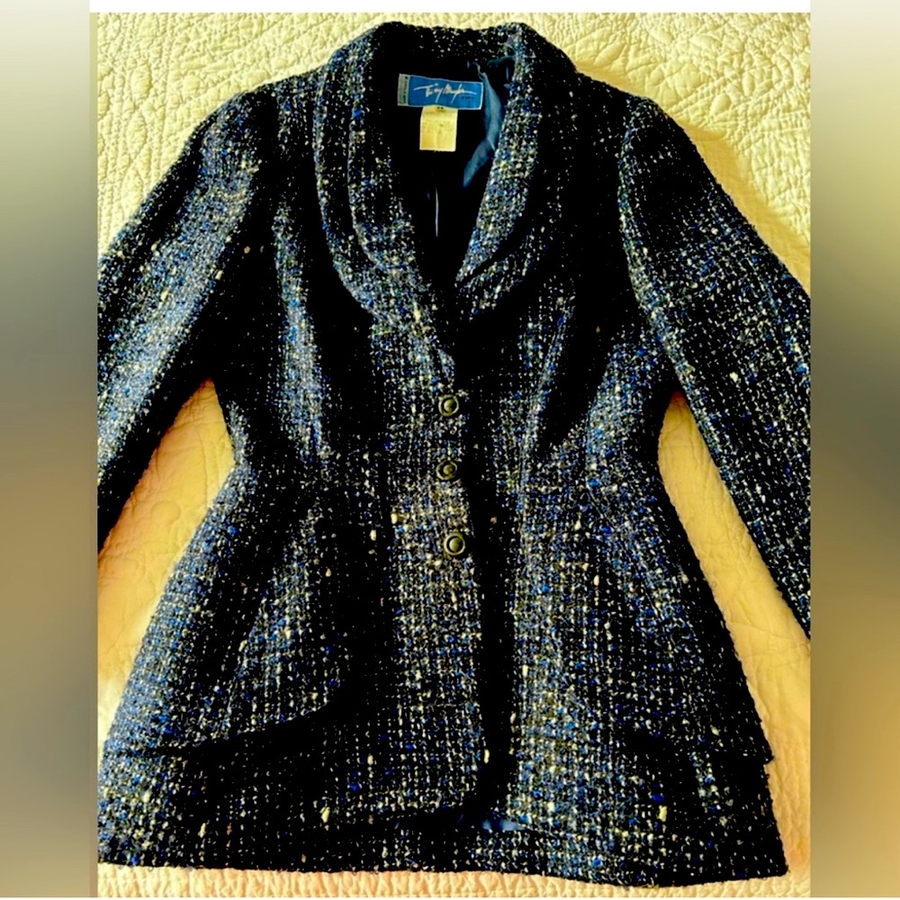 Amazing vintage Thierry Mugler tweed tailored vixen lapel  jacket
